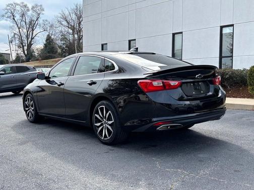 2022 Chevrolet Malibu FWD RS