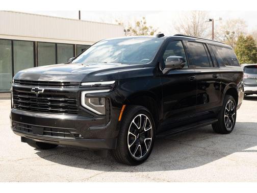 2025 Chevrolet Suburban RST