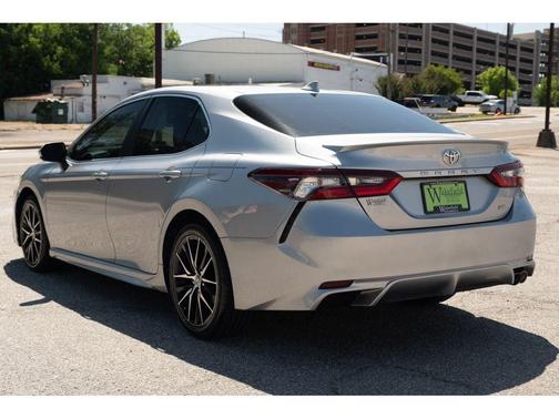 Celestial Silver Metallic 2021 Toyota Camry SE