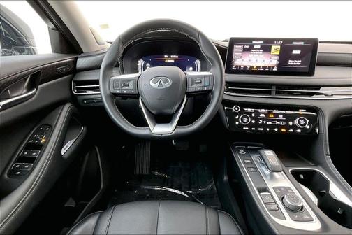 2025 INFINITI QX60 SENSORY