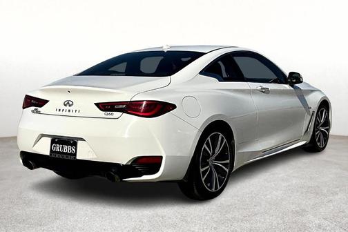2017 INFINITI Q60 3.0T Premium