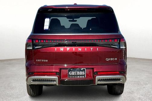 2025 INFINITI QX80 Luxe