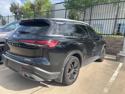 Mineral Black 2022 INFINITI QX60 Luxe