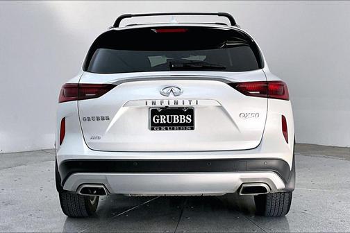 2025 INFINITI QX50 Luxe