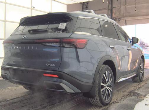 2023 INFINITI QX60 SENSORY