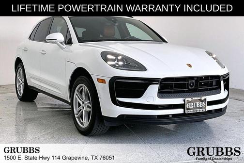 White 2023 Porsche Macan Base