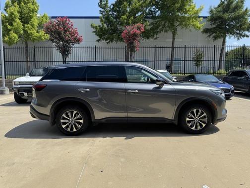 2023 INFINITI QX60 Pure