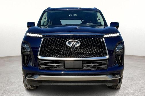 2025 INFINITI QX80 PURE
