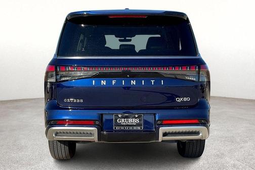 2025 INFINITI QX80 PURE