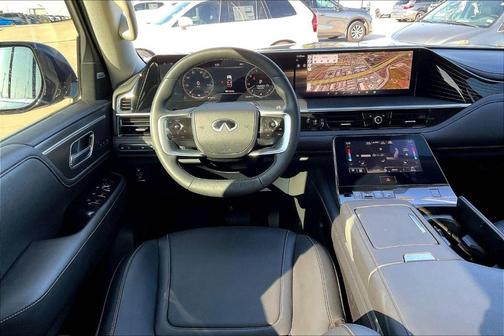 2025 INFINITI QX80 PURE