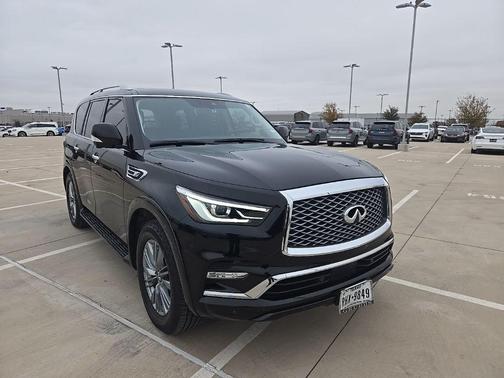 2021 INFINITI QX80 Luxe