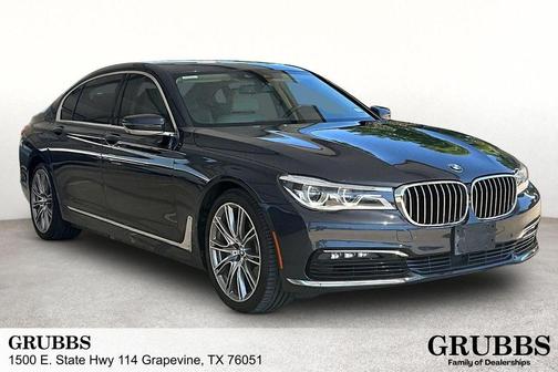 2017 BMW 750 i