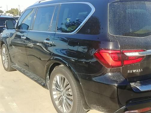 2018 INFINITI QX80 Base