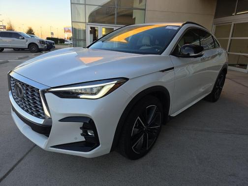 2025 INFINITI QX55 ESSENTIAL