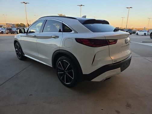 2025 INFINITI QX55 ESSENTIAL