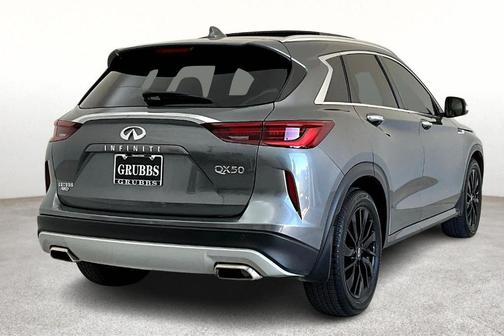 2025 INFINITI QX50 Luxe