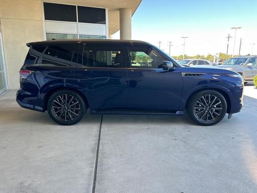 2025 INFINITI QX80 AUTOGRAPH