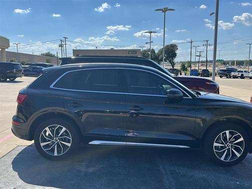 2021 Audi Q5 45 Premium