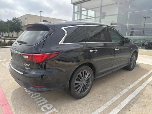 2020 INFINITI QX60 Luxe