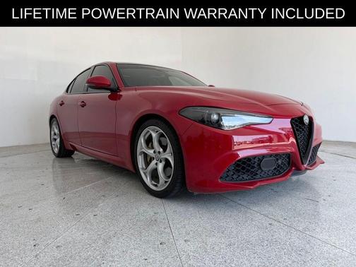 Rosso 2021 Alfa Romeo Giulia Ti