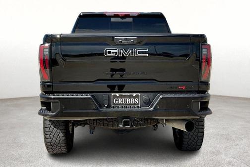 2024 GMC Sierra 2500 AT4X