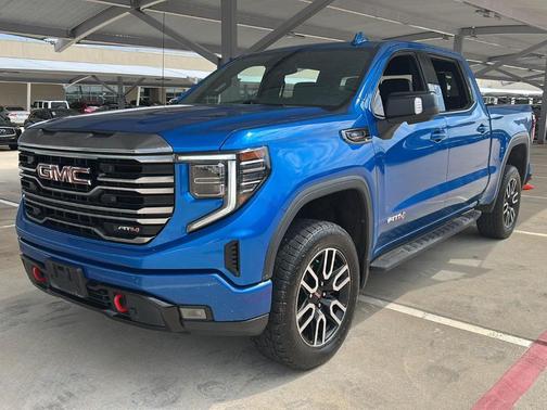 2022 GMC Sierra 1500 AT4