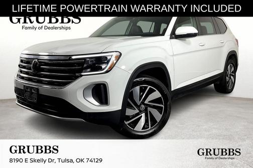 Pure White 2025 Volkswagen Atlas 2.0T SE w/Technology