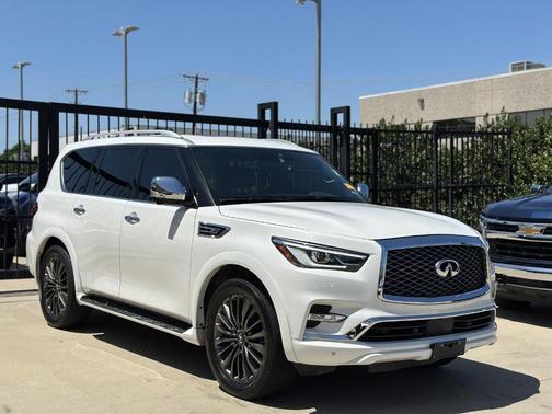 2022 INFINITI QX80 SENSORY