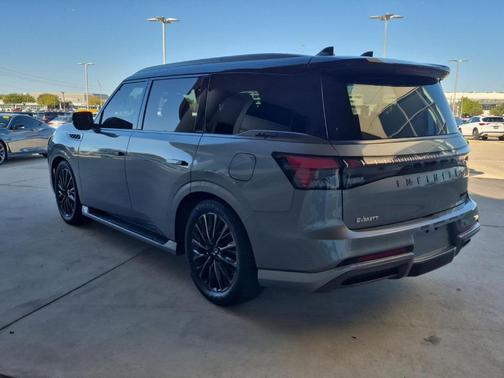 2025 INFINITI QX80 AUTOGRAPH