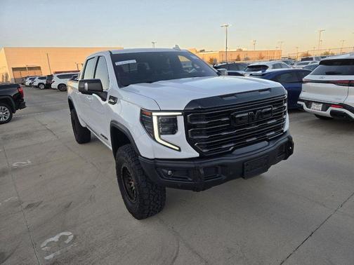 2023 GMC Sierra 1500 AT4X