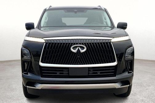 2025 INFINITI QX80 PURE