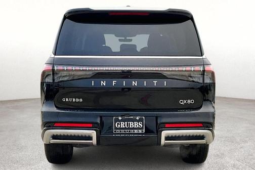 2025 INFINITI QX80 PURE
