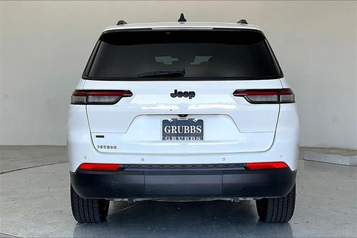 2022 Jeep Grand Cherokee L Laredo