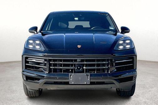 2024 Porsche Cayenne Base