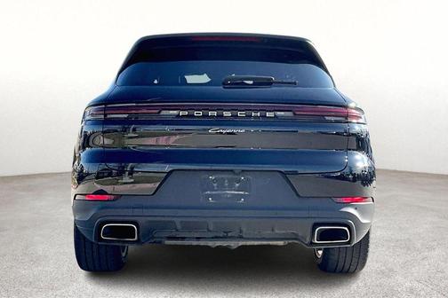 2024 Porsche Cayenne Base
