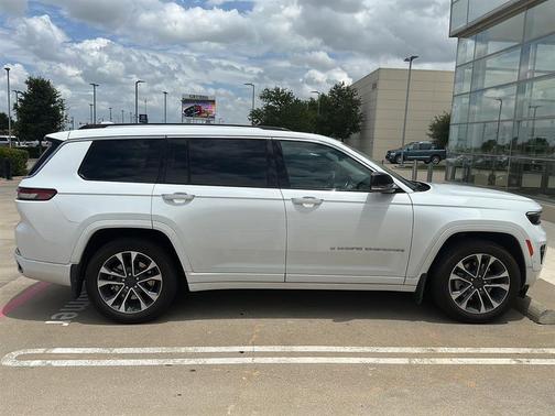 2022 Jeep Grand Cherokee L Overland