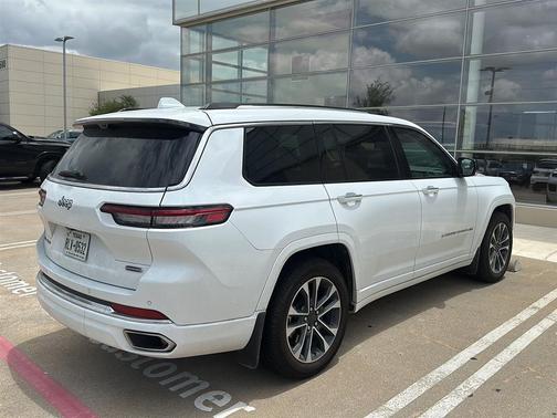 2022 Jeep Grand Cherokee L Overland
