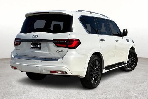2024 INFINITI QX80 SENSORY