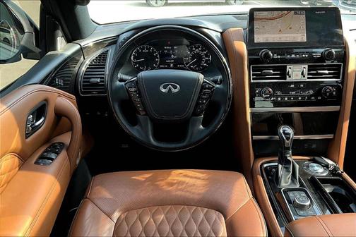 2024 INFINITI QX80 SENSORY