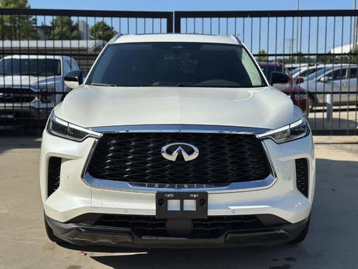 2024 INFINITI QX60 Luxe