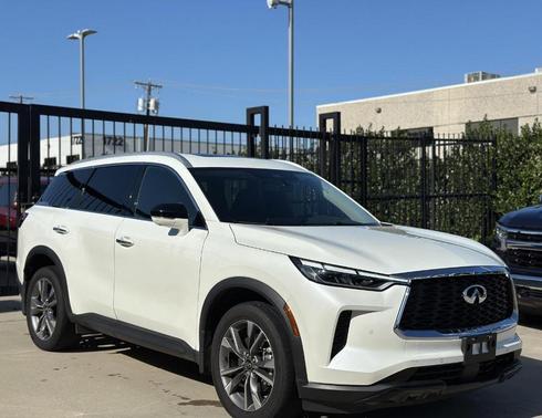 2024 INFINITI QX60 Luxe