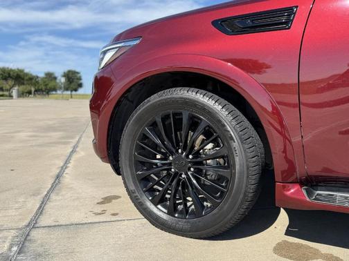 2021 INFINITI QX80 SENSORY