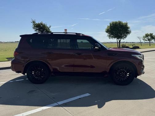 2021 INFINITI QX80 SENSORY