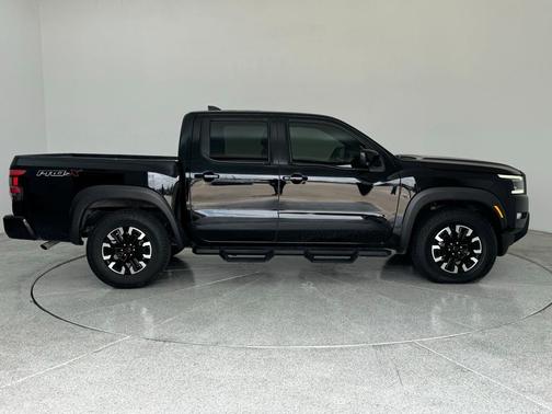 2023 Nissan Frontier PRO-X