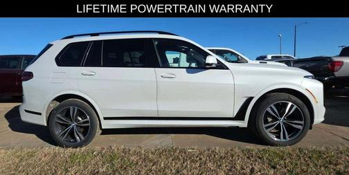 2025 BMW X7 xDrive40i