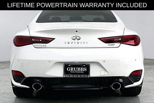 2022 INFINITI Q60 LUXE