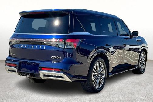 2025 INFINITI QX80 Luxe