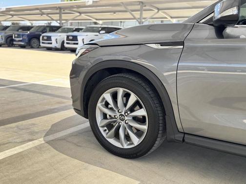 2022 INFINITI QX50 ESSENTIAL