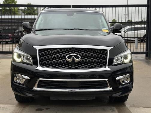 2017 INFINITI QX80 Base