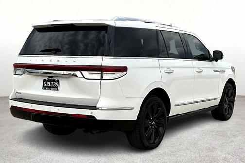 2022 Lincoln Navigator Reserve